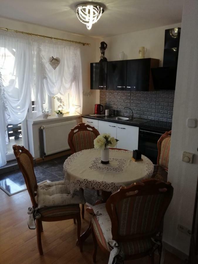 Apartament Paradise ミエンジズドロイェ エクステリア 写真